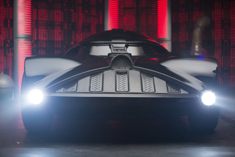 Illustration for article titled This 526 HP Darth Vader Corvette Is A Hot Wheels Dream Made Real